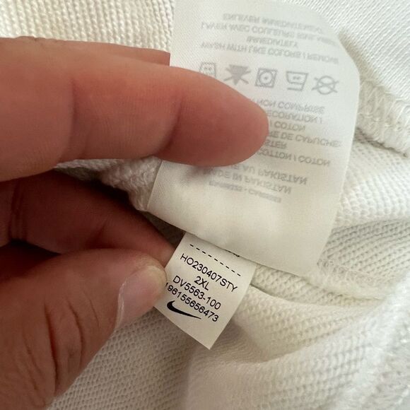 Nike FC Barcelona Club Fleece French Terry Pullover Hoodie - Picture 13 of 13